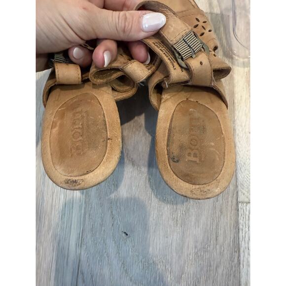 Born Sandals Women 8 Tan Slingback Peep Toe Perforated Boho Comfort Neutral - Picture 4 of 9